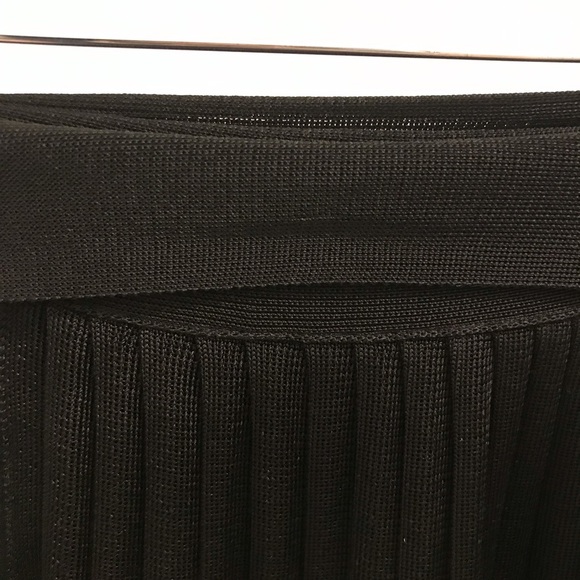 Emporio Armani Pleated Sash Skirt black 40 small - Picture 7 of 10